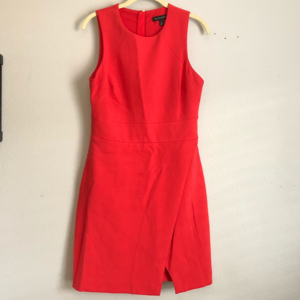 3/$30 🔥 Banana Republic red dress